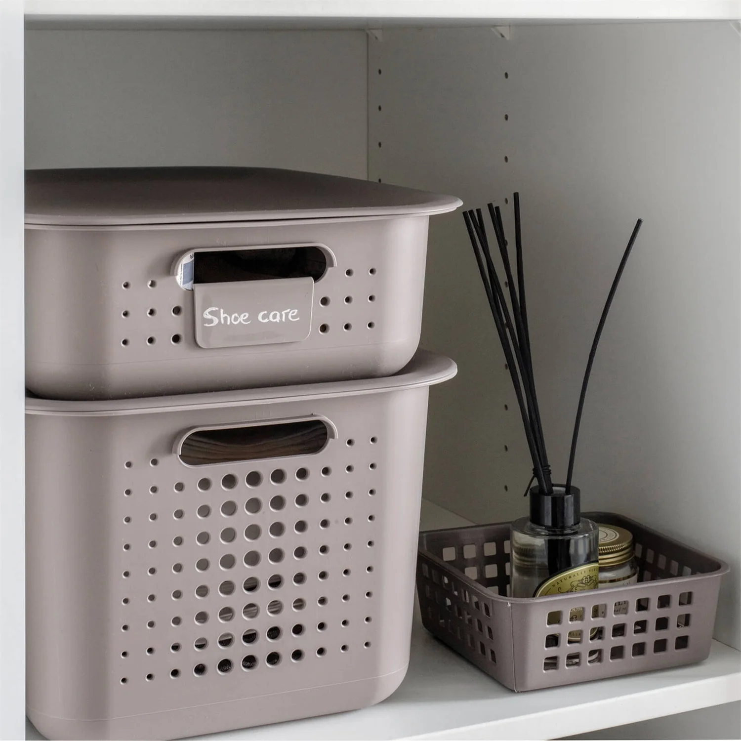 Smartstore 6L Wardrobe Basket - Taupe 5 Smartstore 6L Wardrobe Basket - Taupe - Image 5