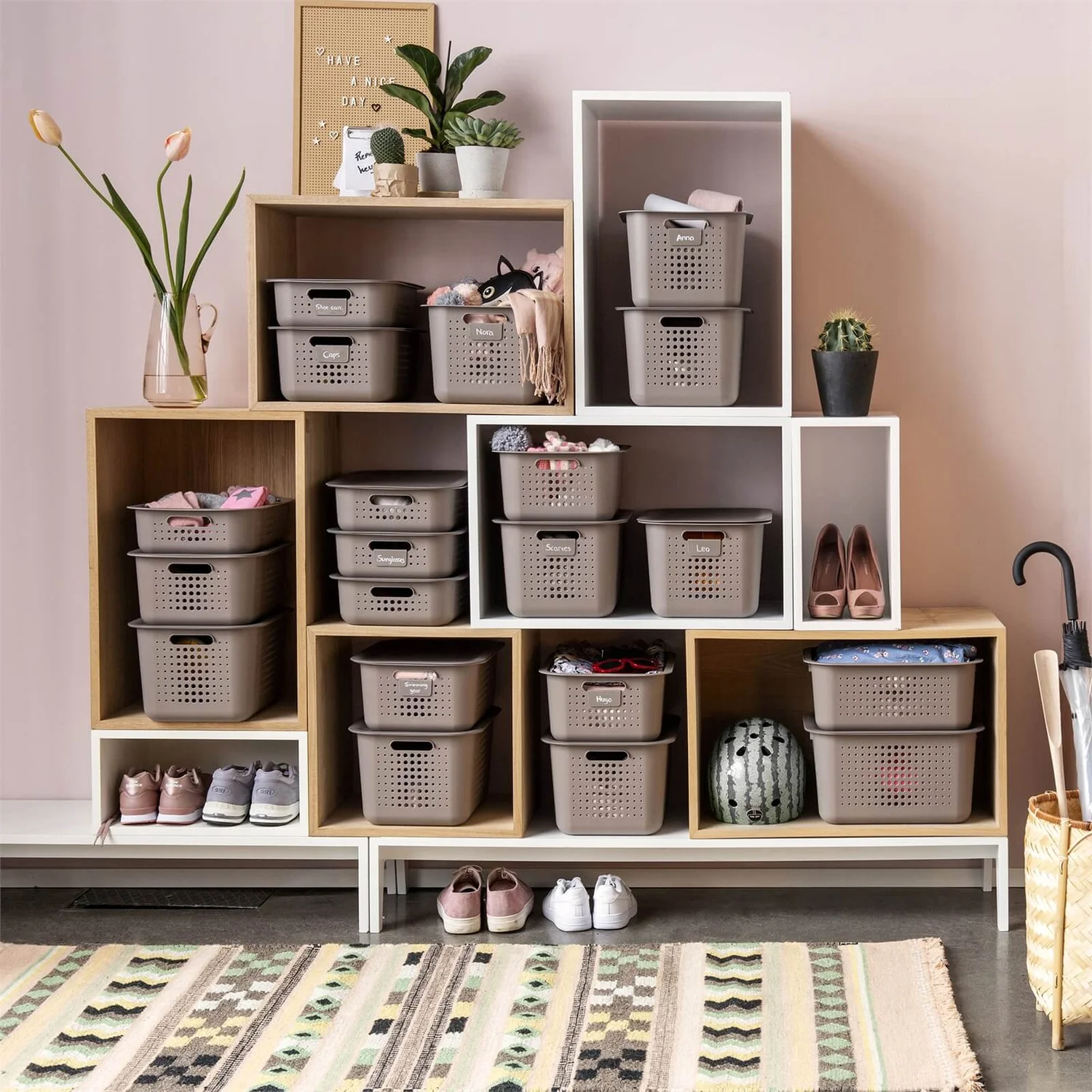 Smartstore 13L Wardrobe Basket - Taupe 5 Smartstore 13L Wardrobe Basket - Taupe - Image 5